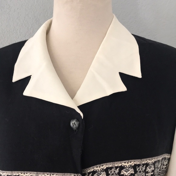 European blouse - Picture 2 of 6